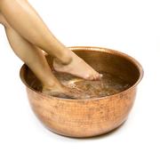 Load image into Gallery viewer, PEDICURE BOWL - HAMMERED COPPER